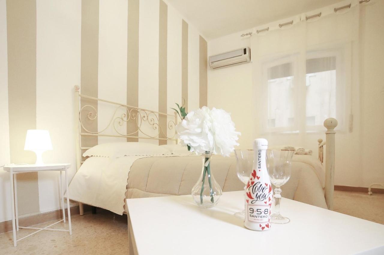 Appartement Casa Margherita à Naples Extérieur photo