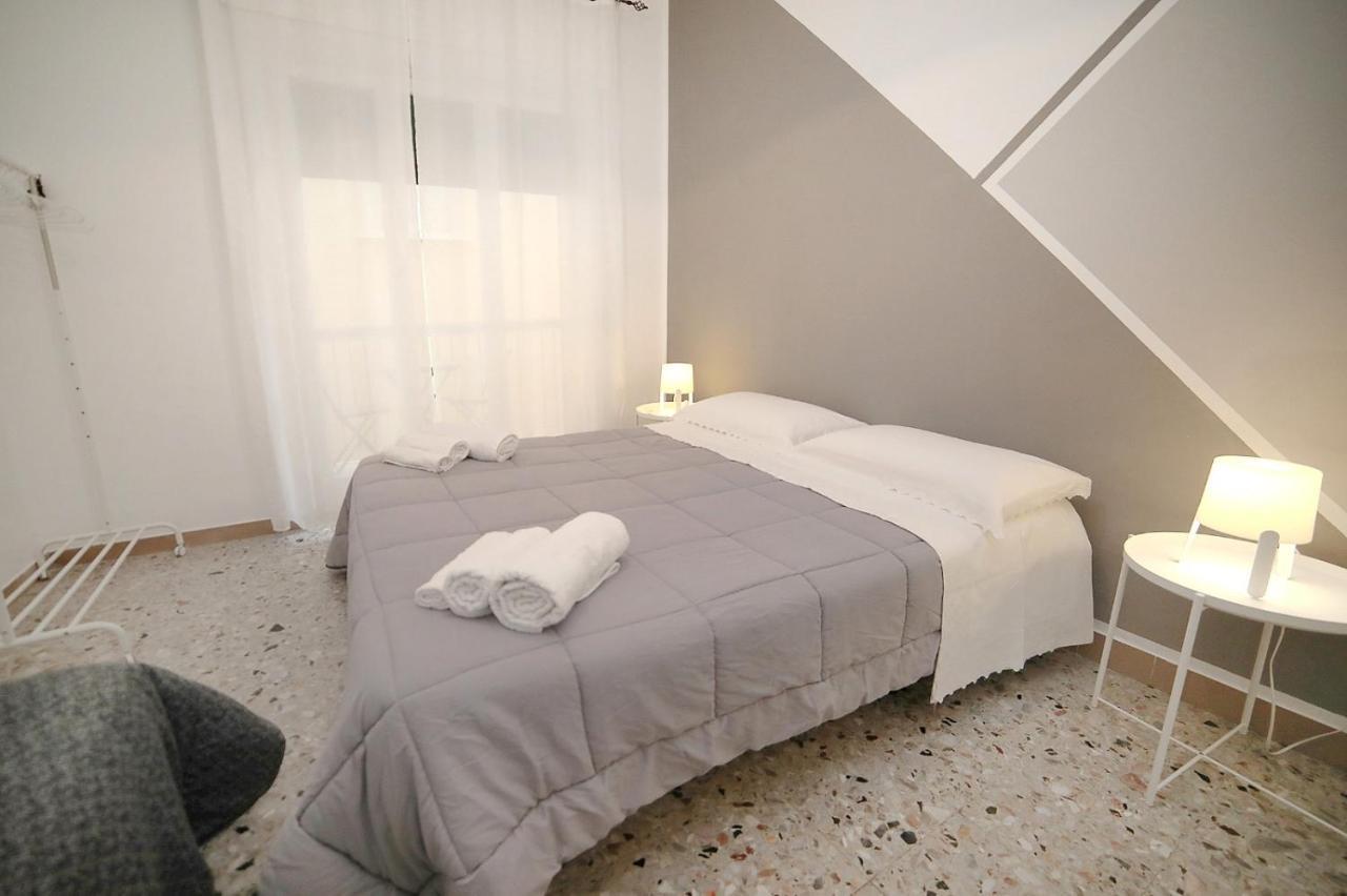 Appartement Casa Margherita à Naples Extérieur photo